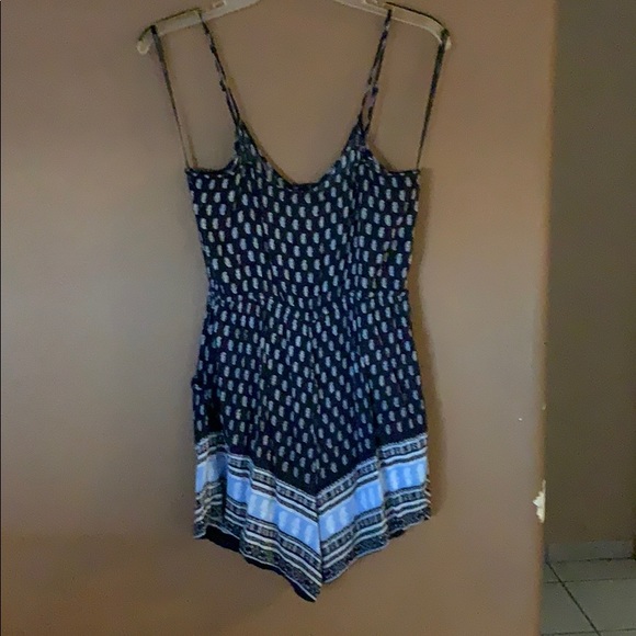Romper - Picture 2 of 4